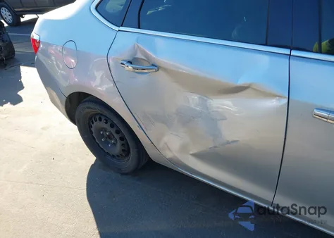 2014 Buick Verano Convenience Group z USA, uszkodzony, nr VIN 1G4PR5SK6E4168141